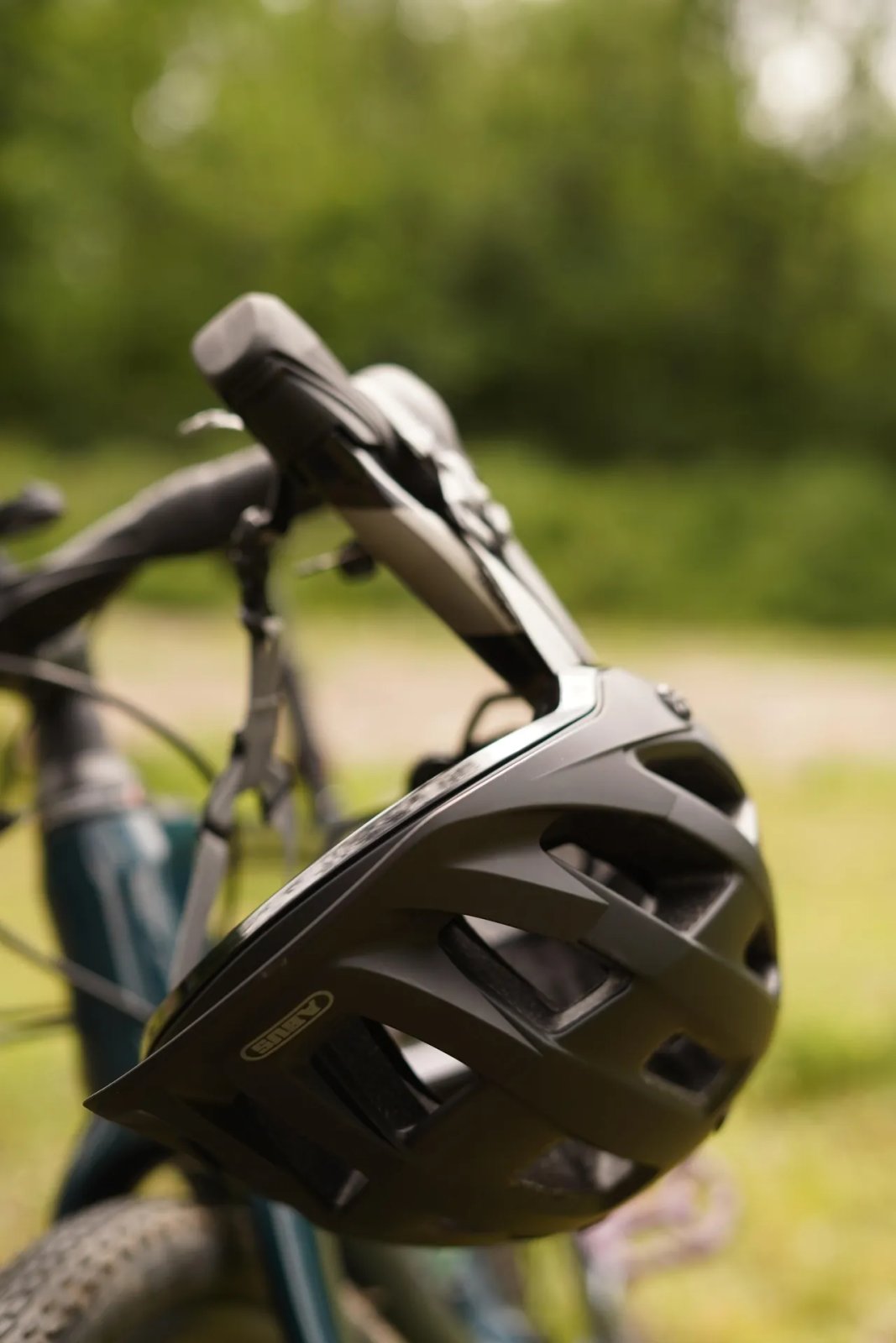 new-mtb-helm.webp